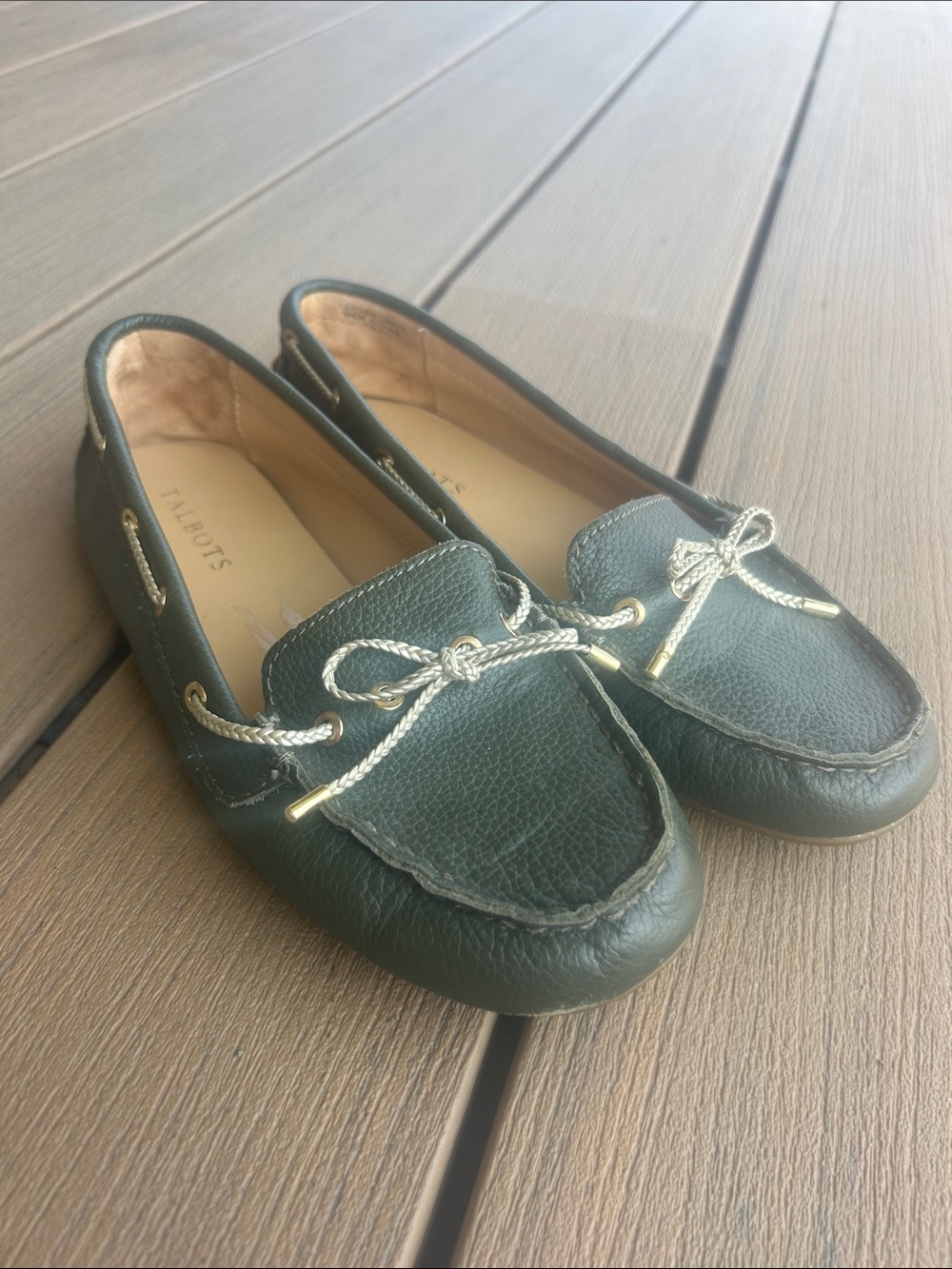 Talbots Emerson pebble leather green driving loafers size 7.5